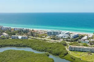 4540 Gulf of Mexico Dr, Longboat Key, FL 34228 - Photo 3