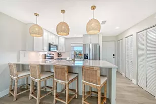 4540 Gulf of Mexico Dr, Longboat Key, FL 34228 - Photo 11