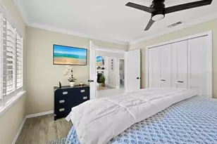 2101 Harbourside Dr, Longboat Key, FL 34228 - Photo 29