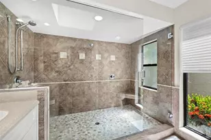 2101 Harbourside Dr, Longboat Key, FL 34228 - Photo 21