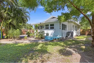1309 13th Avenue W, Bradenton, FL 34205 - Photo 23