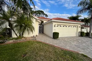 4398 Summertree Rd, Venice, FL 34293 - Photo 1