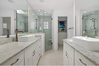 548 Beach Road #A, Sarasota, FL 34242 - Photo 25