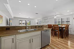 548 Beach Rd, Sarasota, FL 34242 - Photo 11