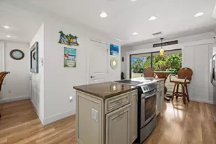 548 Beach Rd, Sarasota, FL 34242 - Photo 7
