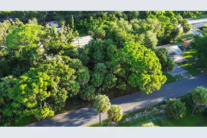 Myrtle Avenue, Sarasota, FL 34234 - Photo 13