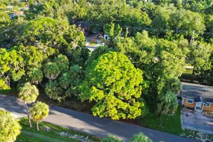 Myrtle Ave, Sarasota, FL 34234 - Photo 11