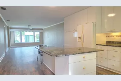 9711 Santa Maria Court #9711, Bradenton, FL 34210 - Photo 9