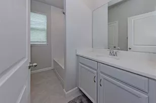 20261 Symphony Pl, Venice, FL 34293 - Photo 23