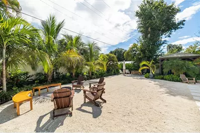 4317 1st Avenue Drive NW, Bradenton, FL 34209 - Photo 27