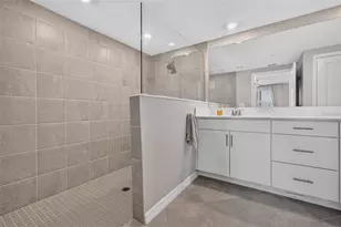 12620 Radiance Ct, Venice, FL 34293 - Photo 23
