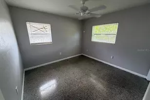 6017 43rd Ave N, Saint Petersburg, FL 33709 - Photo 9
