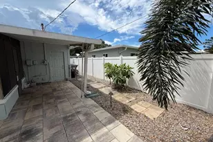6017 43rd Ave N, Saint Petersburg, FL 33709 - Photo 15