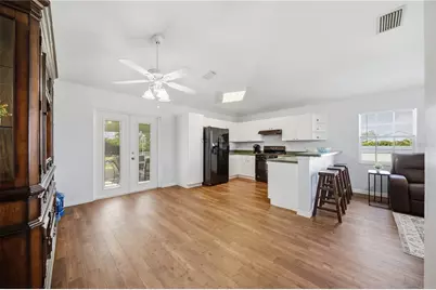 1017 77th Street E, Palmetto, FL 34221 - Photo 11