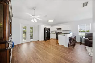 1017 77th St E, Palmetto, FL 34221 - Photo 11