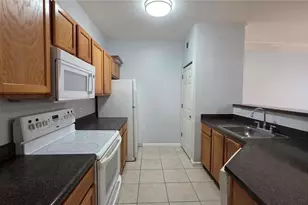 4802 51st Street W, Bradenton, FL 34210 - Photo 7