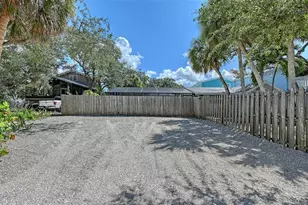 5151 St Albans Ave, Sarasota, FL 34242 - Photo 71