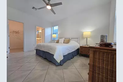 19763 Tortuga Cay Drive, Venice, FL 34293 - Photo 17