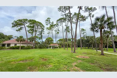 954 La Costa Circle #1, Sarasota, FL 34237 - Photo 27