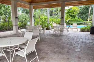 954 La Costa Cir, Sarasota, FL 34237 - Photo 33