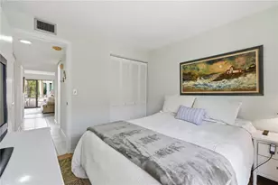 1555 Tarpon Center Dr, Venice, FL 34285 - Photo 37