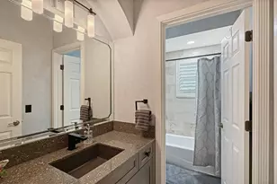 8866 Bloomfield Blvd, Sarasota, FL 34238 - Photo 53
