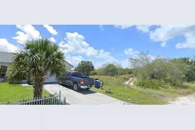 896 Laika Road SW, Palm Bay, FL 32908 - Photo 3