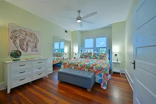 2408 Hillview St, Sarasota, FL 34239 - Photo 9