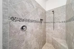 6195 Anise Dr, Sarasota, FL 34238 - Photo 49