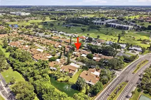 6203 Courtside Dr, Bradenton, FL 34210 - Photo 5