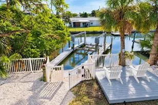 13716 Britton Dr, Hudson, FL 34667 - Photo 21