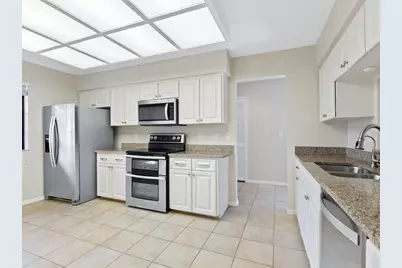 4372 Trails Drive #15-1, Sarasota, FL 34232 - Photo 5