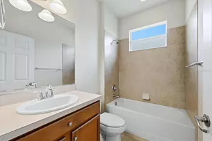 11954 Tempest Harbor Loop, Venice, FL 34292 - Photo 27