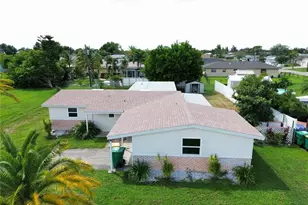 160 Francis Dr NE, Port Charlotte, FL 33952 - Photo 5