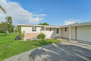160 Francis Dr NE, Port Charlotte, FL 33952 - Photo 7
