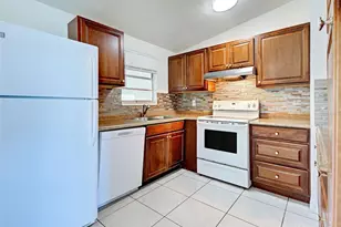 2150 Conway Blvd, Port Charlotte, FL 33952 - Photo 11