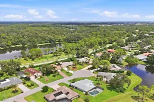 4865 Greywood Ln, Sarasota, FL 34235 - Photo 41