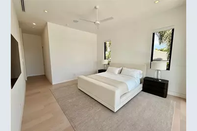 510 Golf Links Lane, Longboat Key, FL 34228 - Photo 23