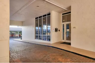 1212 Benjamin Franklin Drive #1003, Sarasota, FL 34236 - Photo 5