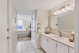 1212 Benjamin Franklin Dr, Sarasota, FL 34236 - Photo 23