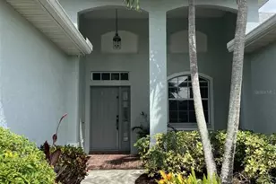 12105 Beeflower Dr, Lakewood Ranch, FL 34202 - Photo 3