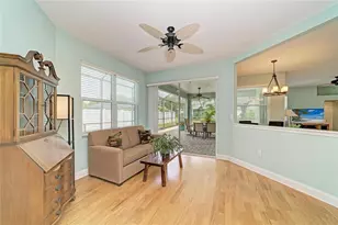 12105 Beeflower Dr, Lakewood Ranch, FL 34202 - Photo 5