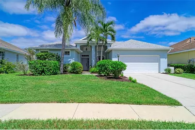 12105 Beeflower Drive, Lakewood Ranch, FL 34202 - Photo 3