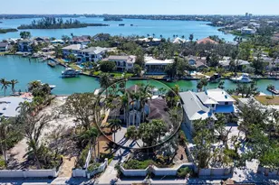 732 Siesta Dr, Sarasota, FL 34242 - Photo 1