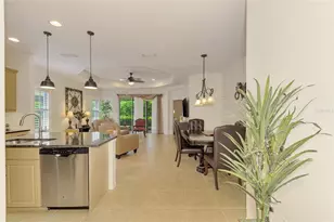 4850 Maymont Park Cir, Bradenton, FL 34203 - Photo 11