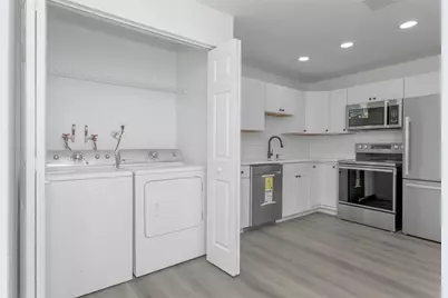 3403 41st Street W #19, Bradenton, FL 34205 - Photo 15