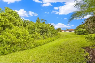 9817 Marbella Drive, Bradenton, FL 34211 - Photo 37