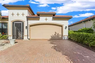 9817 Marbella Dr, Bradenton, FL 34211 - Photo 9