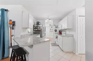 2661 Muglone Ln, North Port, FL 34286 - Photo 5