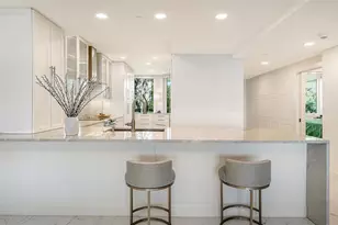 5461 Gulf of Mexico Dr, Longboat Key, FL 34228 - Photo 15